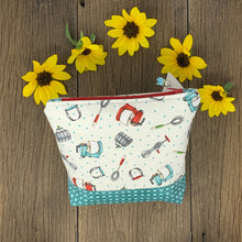 Load image into Gallery viewer, Zipper Bag - Retro Medium